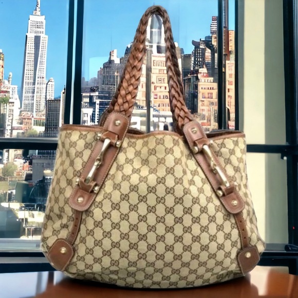 Authentic‼️ 🔥🔥GUCCI 🔥🔥Pelham Horsebit
Beige Canvas Bag Braided Leather. - Picture 2 of 10